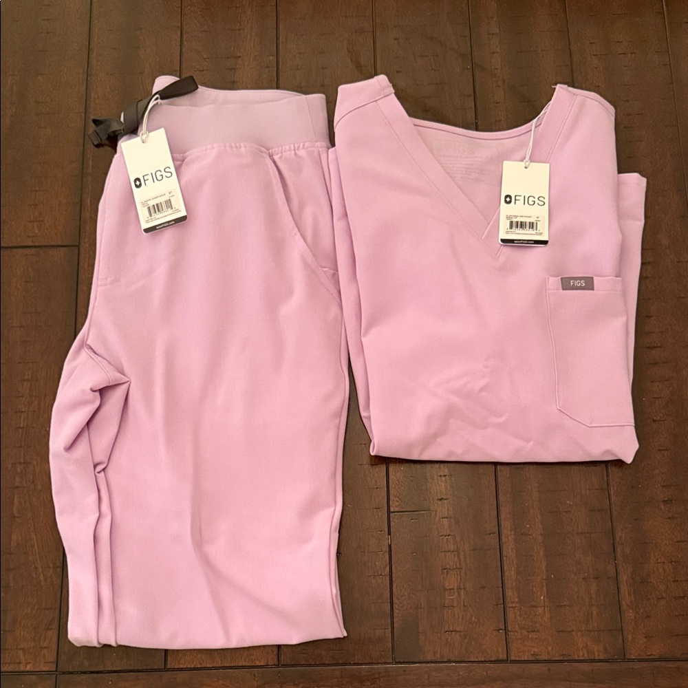 Figs Scrub Set